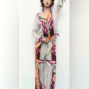 Zara Multi colored feather 2 pieces Set Shirt Small Pants Medium NWT